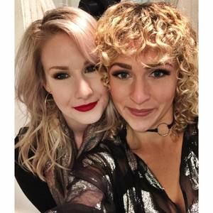 Meet your Posher, Caroline